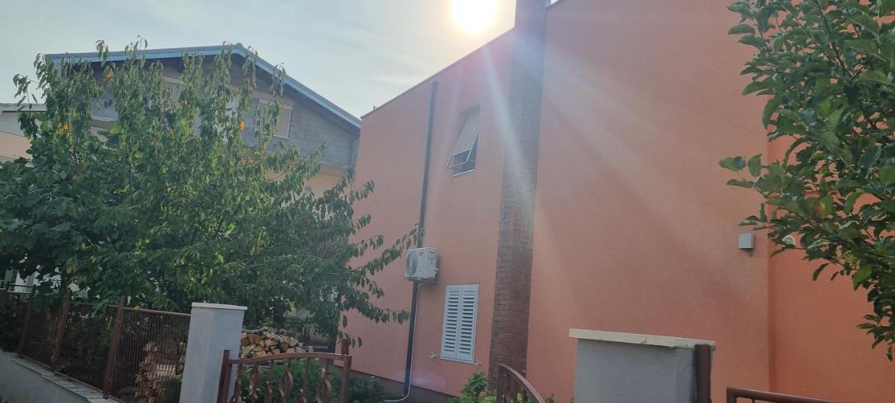 Apartamento Apartman Maja Split Exterior foto