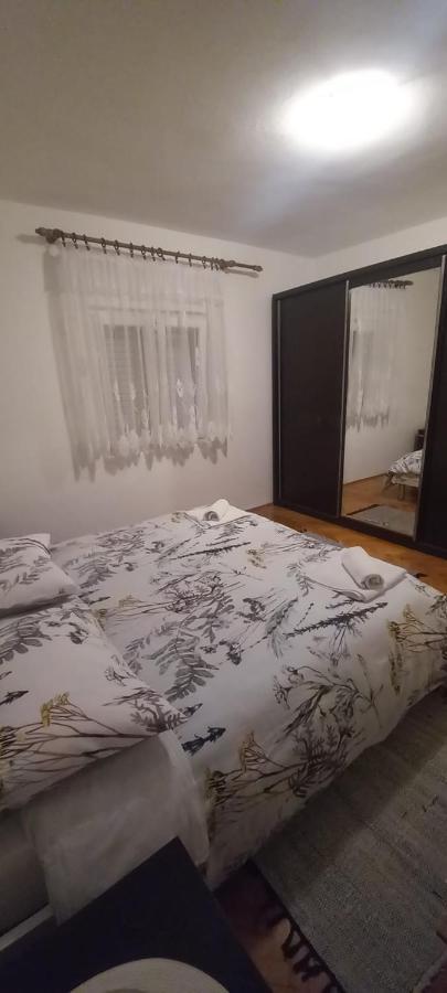 Apartamento Apartman Maja Split Exterior foto